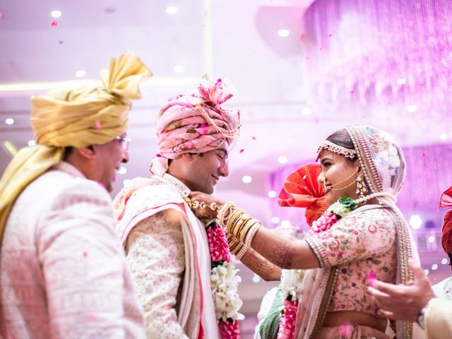 Karishma and Viraj&apos;s wedding in Mumbai, Maharashtra 51