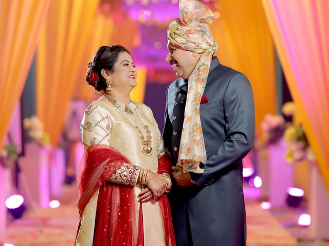 Suminder and Deepika&apos;s wedding in Zirakpur, Chandigarh 34