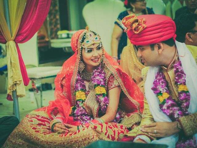 Neelam and Deepak&apos;s wedding in Ghaziabad, Delhi NCR 43