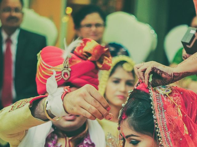 Neelam and Deepak&apos;s wedding in Ghaziabad, Delhi NCR 49