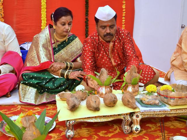 Supriya and Sachin&apos;s wedding in Mumbai, Maharashtra 35