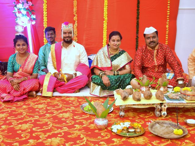 Supriya and Sachin&apos;s wedding in Mumbai, Maharashtra 32
