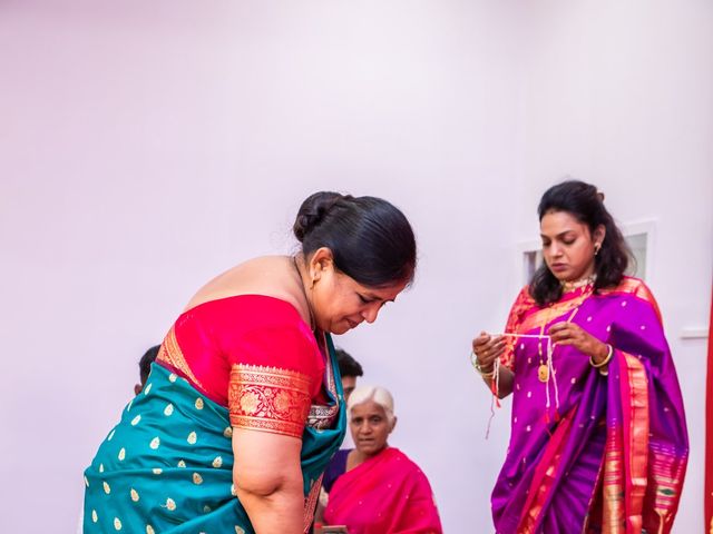 Supriya and Sachin&apos;s wedding in Mumbai, Maharashtra 24
