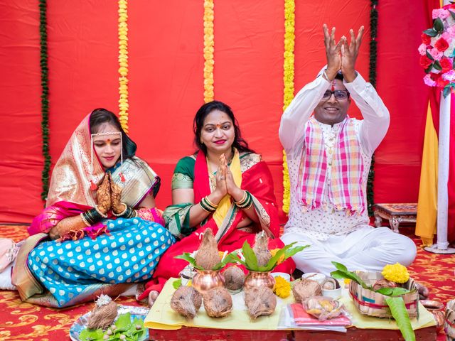 Supriya and Sachin&apos;s wedding in Mumbai, Maharashtra 27