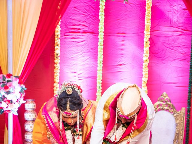 Supriya and Sachin&apos;s wedding in Mumbai, Maharashtra 100
