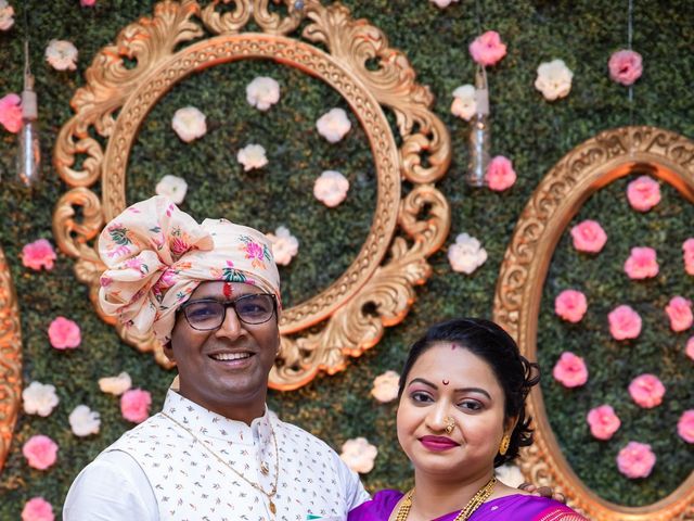 Supriya and Sachin&apos;s wedding in Mumbai, Maharashtra 120