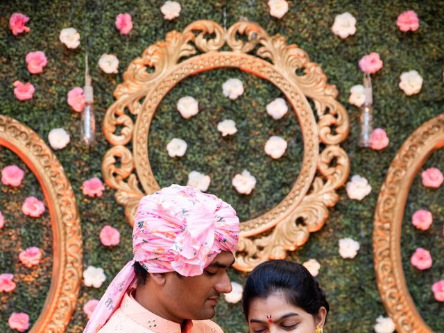 Supriya and Sachin&apos;s wedding in Mumbai, Maharashtra 125