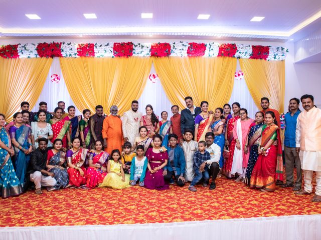 Supriya and Sachin&apos;s wedding in Mumbai, Maharashtra 145