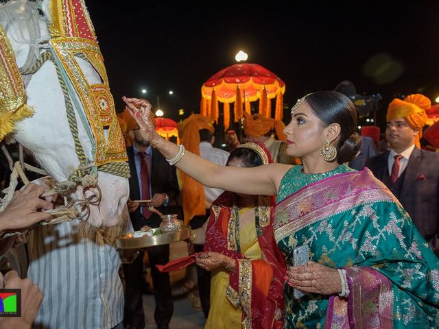 Neha and Devesh&apos;s wedding in Surat, Gujarat 50