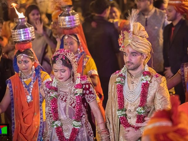 Neha and Devesh&apos;s wedding in Surat, Gujarat 68