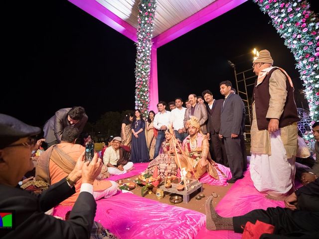 Neha and Devesh&apos;s wedding in Surat, Gujarat 75