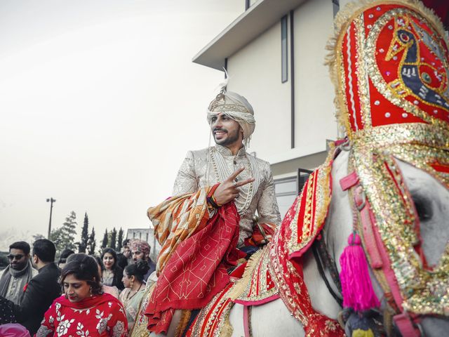 Shrey and Priyanka&apos;s wedding in Dehradun, Uttarakhand 110