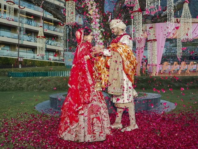 Shrey and Priyanka&apos;s wedding in Dehradun, Uttarakhand 122