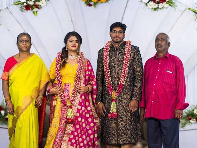 Karthikeyan and Kalaivani&apos;s wedding in Coimbatore, Tamil Nadu 10