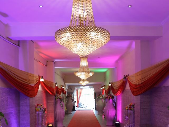 Utkarsh and Priyanka&apos;s wedding in Greater Noida, Delhi NCR 2