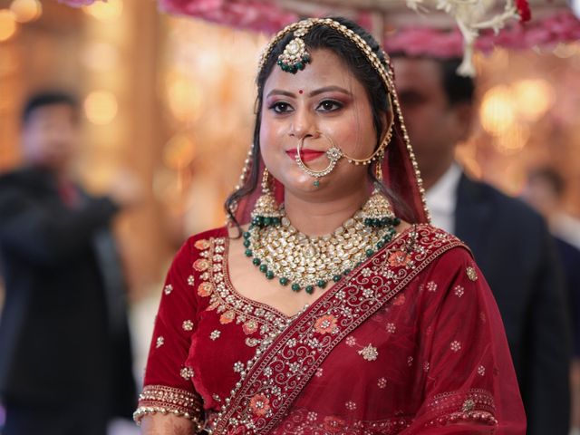 Utkarsh and Priyanka&apos;s wedding in Greater Noida, Delhi NCR 33