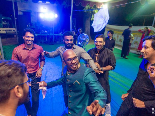 Ashka and Raghu's wedding in Ahmednagar, Maharashtra 49