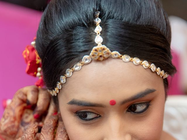 Ashka and Raghu's wedding in Ahmednagar, Maharashtra 56