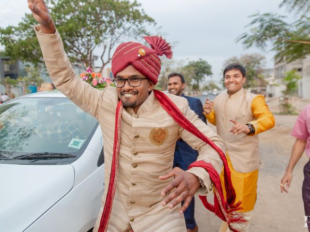 Ashka and Raghu's wedding in Ahmednagar, Maharashtra 66