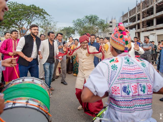 Ashka and Raghu's wedding in Ahmednagar, Maharashtra 68