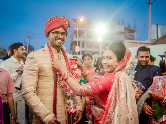 Ashka and Raghu's wedding in Ahmednagar, Maharashtra 83