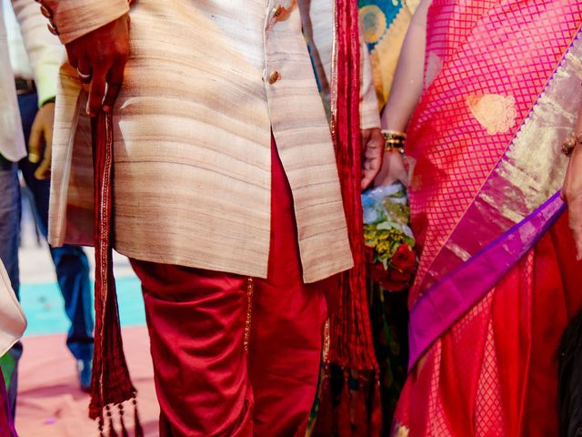 Ashka and Raghu's wedding in Ahmednagar, Maharashtra 84