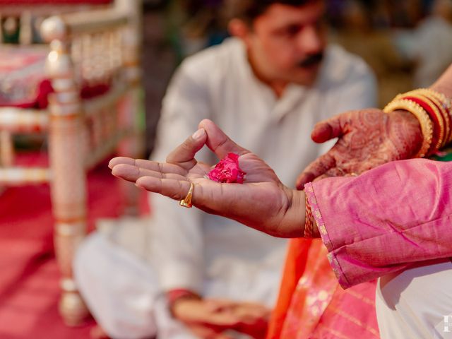 Ashka and Raghu's wedding in Ahmednagar, Maharashtra 86