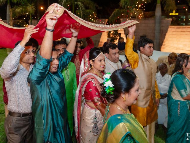 Ashka and Raghu's wedding in Ahmednagar, Maharashtra 94