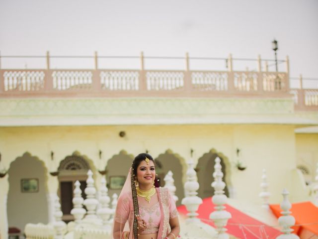 Shivani and Arun&apos;s wedding in Jhunjhunun, Rajasthan 46