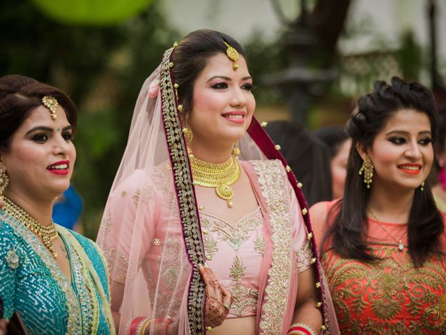 Shivani and Arun&apos;s wedding in Jhunjhunun, Rajasthan 54