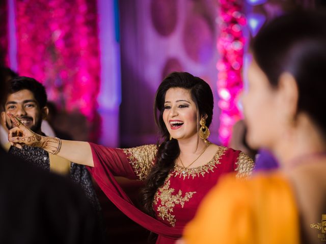 Shivani and Arun&apos;s wedding in Jhunjhunun, Rajasthan 36
