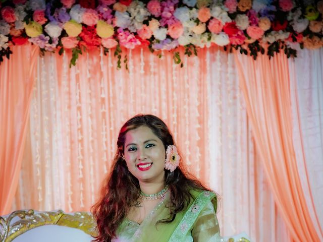 Dr. Amrita Bhattacharyya and Prokarso Chattopadhyay's wedding in Kolkata, West Bengal 9