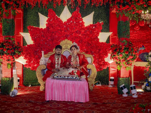 Dr. Amrita Bhattacharyya and Prokarso Chattopadhyay's wedding in Kolkata, West Bengal 27