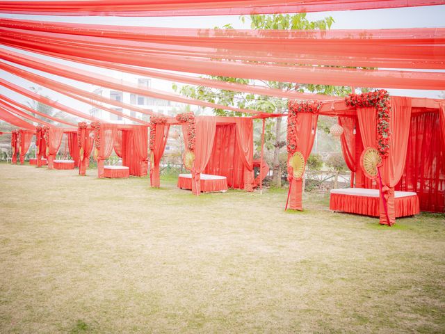 Dr. Amrita Bhattacharyya and Prokarso Chattopadhyay's wedding in Kolkata, West Bengal 29