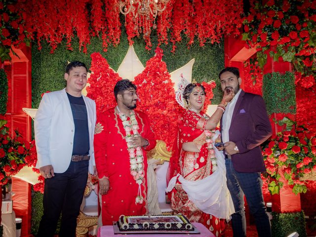 Dr. Amrita Bhattacharyya and Prokarso Chattopadhyay's wedding in Kolkata, West Bengal 64