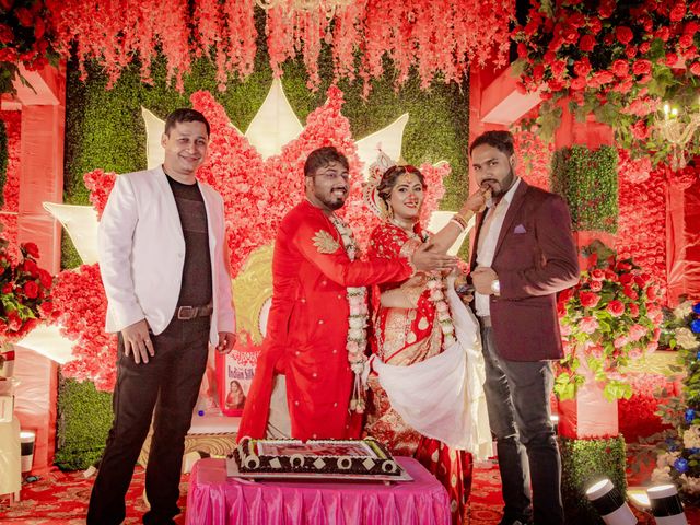 Dr. Amrita Bhattacharyya and Prokarso Chattopadhyay's wedding in Kolkata, West Bengal 76