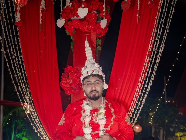 Dr. Amrita Bhattacharyya and Prokarso Chattopadhyay's wedding in Kolkata, West Bengal 87