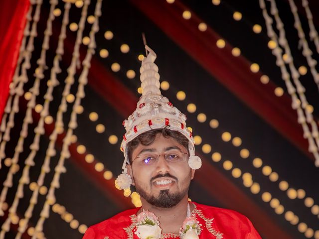 Dr. Amrita Bhattacharyya and Prokarso Chattopadhyay's wedding in Kolkata, West Bengal 95