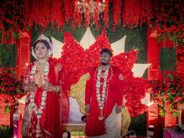 Dr. Amrita Bhattacharyya and Prokarso Chattopadhyay's wedding in Kolkata, West Bengal 127