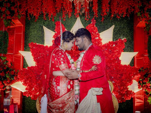 Dr. Amrita Bhattacharyya and Prokarso Chattopadhyay's wedding in Kolkata, West Bengal 152