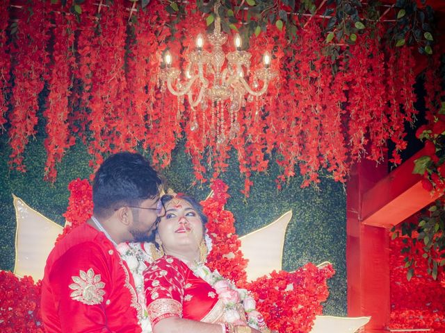 Dr. Amrita Bhattacharyya and Prokarso Chattopadhyay's wedding in Kolkata, West Bengal 155