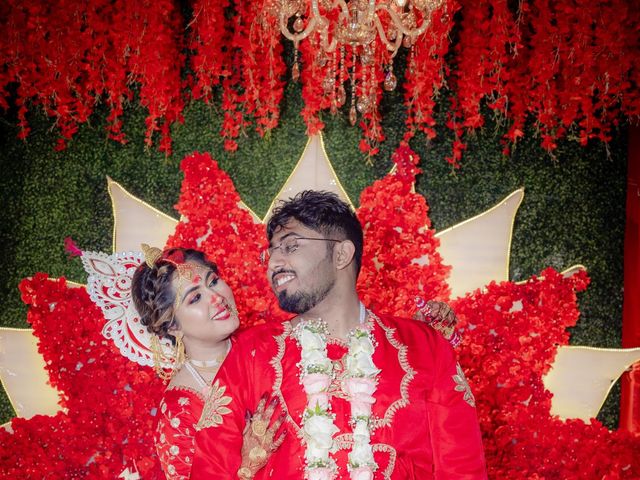 Dr. Amrita Bhattacharyya and Prokarso Chattopadhyay's wedding in Kolkata, West Bengal 164