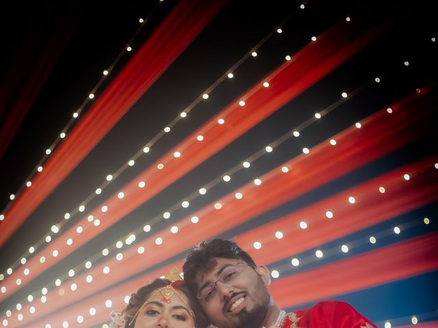 Dr. Amrita Bhattacharyya and Prokarso Chattopadhyay's wedding in Kolkata, West Bengal 193