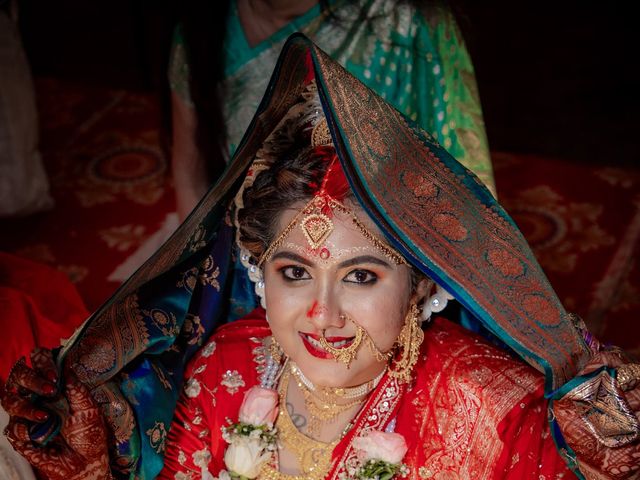 Dr. Amrita Bhattacharyya and Prokarso Chattopadhyay's wedding in Kolkata, West Bengal 229