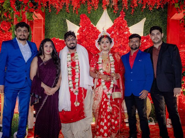 Dr. Amrita Bhattacharyya and Prokarso Chattopadhyay's wedding in Kolkata, West Bengal 248