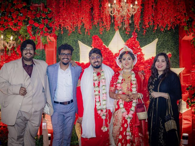 Dr. Amrita Bhattacharyya and Prokarso Chattopadhyay's wedding in Kolkata, West Bengal 273