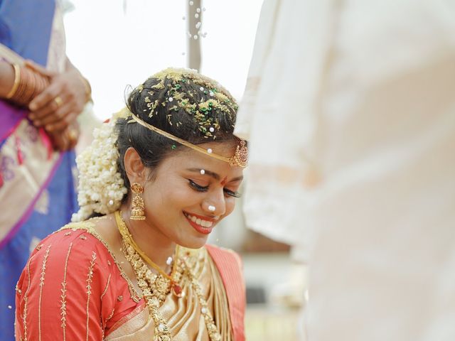Shalini and shiva&apos;s wedding in Kochi, Kerala 18