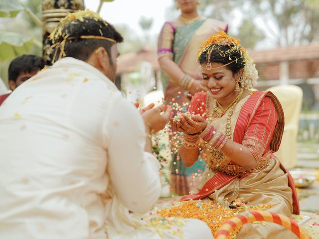 Shalini and shiva&apos;s wedding in Kochi, Kerala 25