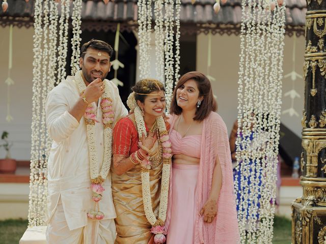 Shalini and shiva&apos;s wedding in Kochi, Kerala 37