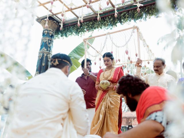 Shalini and shiva&apos;s wedding in Kochi, Kerala 60